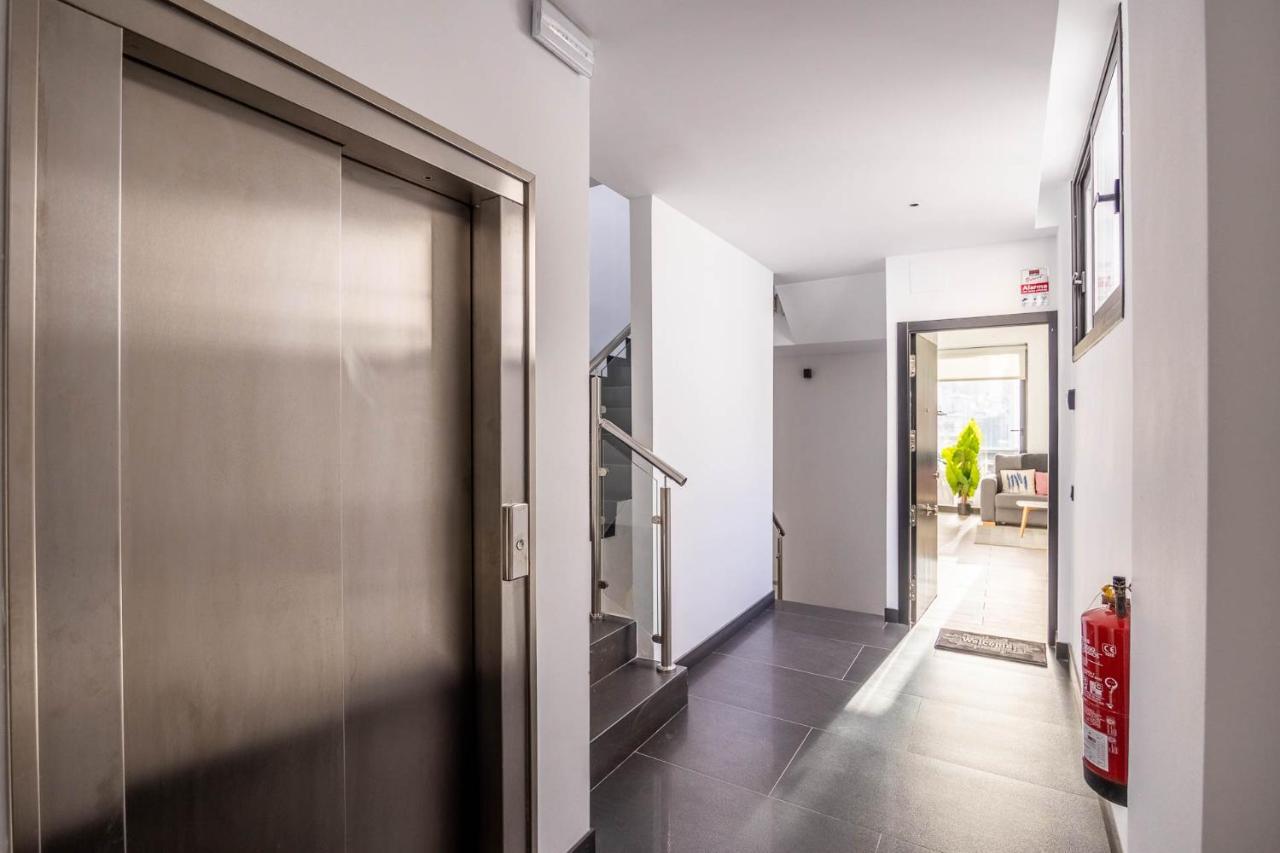 Nervion Suites 1 - Vacacional Sevilla Dış mekan fotoğraf
